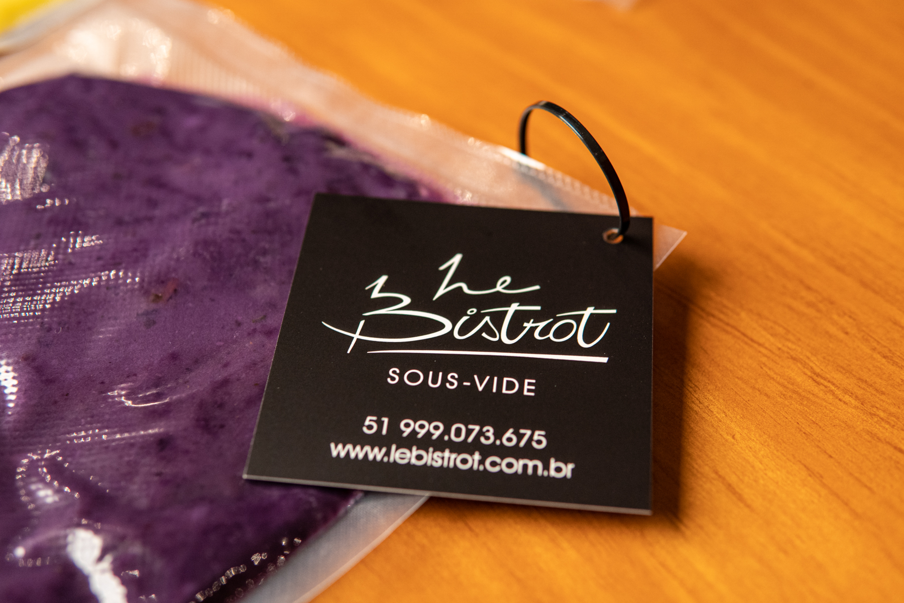 Purê de batata-doce roxa Sous-vide